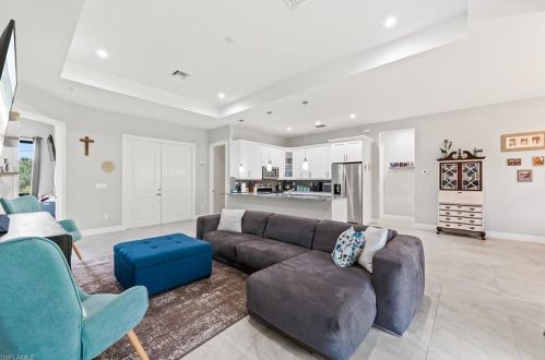 2642 18 Ave, Naples FL 34117-4524 exterior