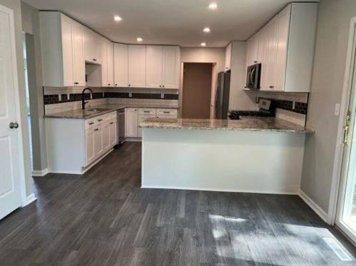 9333 Congress St, Milwaukee, WI 53225-4811