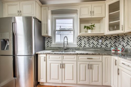 5416 25 Pl, Chicago IL 60623-4233 exterior