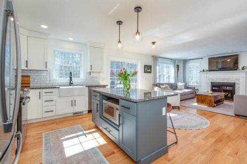 123 Carter Hill Rd, Concord NH  03303-4137 exterior