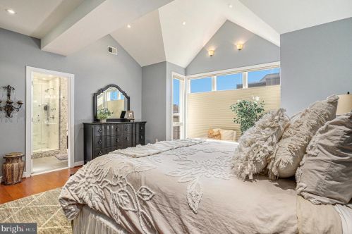 4329 Boone St, Philadelphia PA  19128-4904 exterior