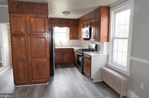 655 Baer Ave, Hanover PA  17331-2706 exterior