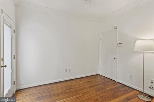 407 5 St, Washington DC 20003-2051 exterior