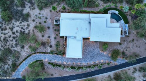 4911 Mission Hill Dr, Tucson AZ  85718-2607 exterior