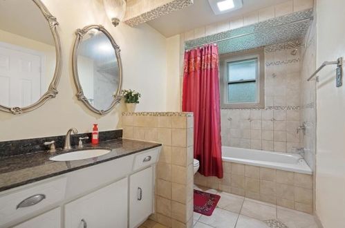 6611 Brownsville Rd, Pittsburgh PA  15236-3534 exterior