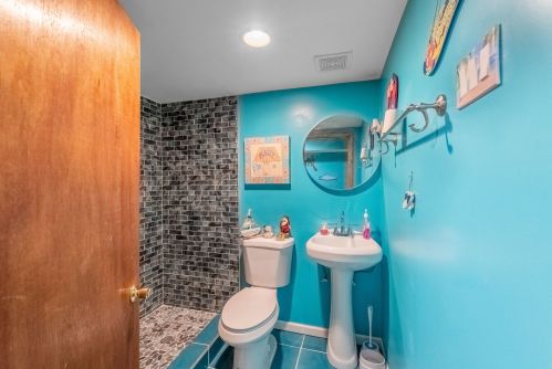 6116 Moody Ave, Chicago IL  60638-4312 exterior