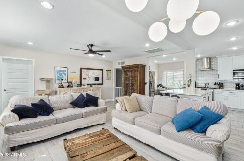 1341 Campbell Ave, Phoenix AZ  85013-2603 exterior