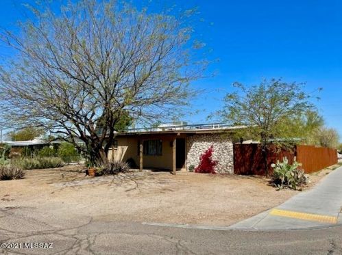 945 Alturas St, Tucson AZ  85719-2918 exterior