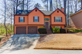 470 River Overlook Dr, Lawrenceville GA  30043-5453 exterior