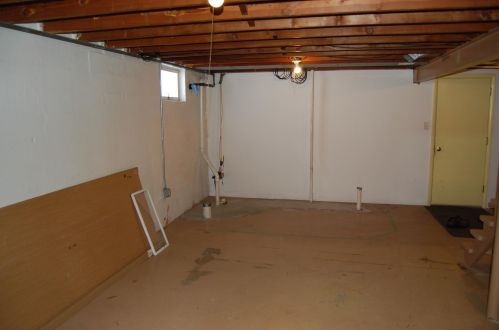 2433 15 St, Duluth MN 55806-1119 exterior