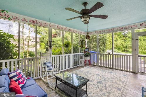 7641 Miller Fall Rd, Rockville MD 20855-1165 exterior