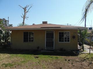 325 Airport Dr, Bakersfield CA  93308-4168 exterior