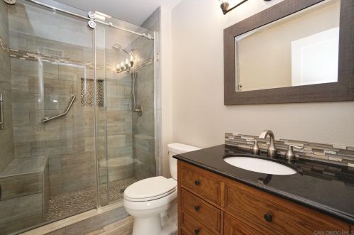 10778 Esmeraldas Dr, San Diego CA 92124-2010 exterior