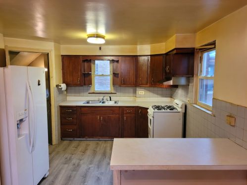 3651 58 Ct, Chicago IL 60804-2121 exterior