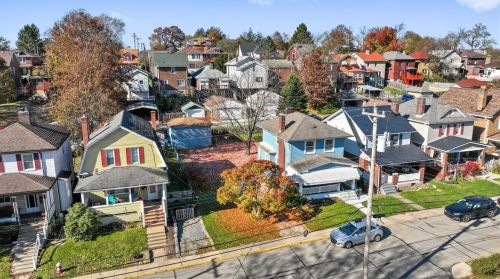 26 Lehigh Ave, Pittsburgh, PA 15229-1556