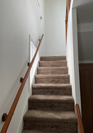 22 Loring St, Springfield MA 01105-2433 exterior