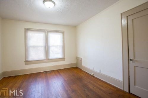 1069 Hemphill Ave, Atlanta GA 30318-5441 exterior