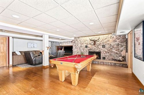 4906 Pike Lk Rd, Duluth MN 55811-9741 exterior