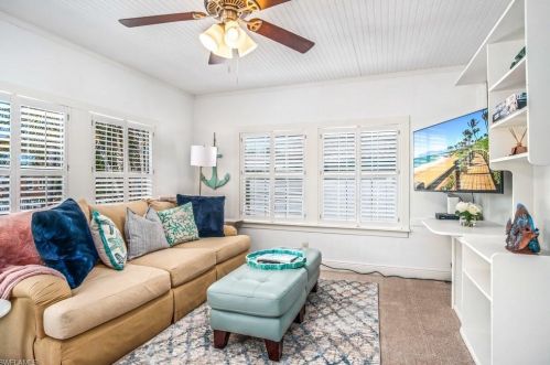 1012 Rdg St, Naples FL 34103-4223 exterior