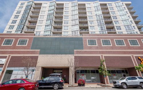 1134 Granville Ave, Chicago IL 60660-2013 exterior