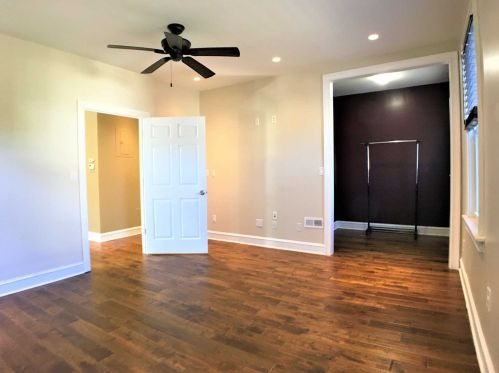 4 Hoffman Ave, Poughkeepsie NY  12603-1802 exterior