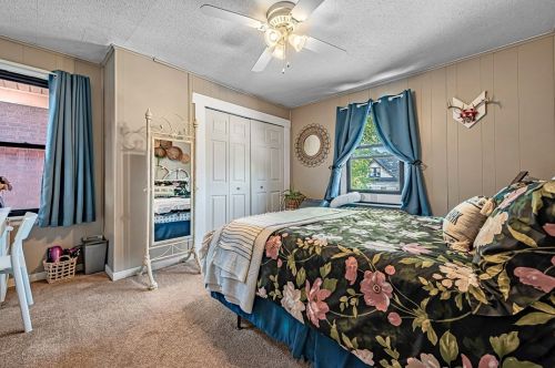 843 Florence Ave, Pittsburgh PA 15202-2720 exterior