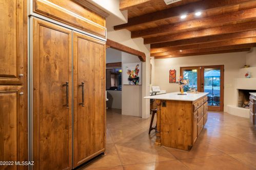 321 Golf Vw Dr, Tucson AZ 85737-9701 exterior