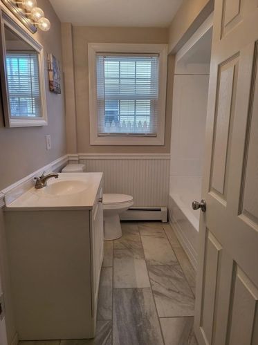 360 Mount Pleasant Ave, Providence RI  02908-3811 exterior