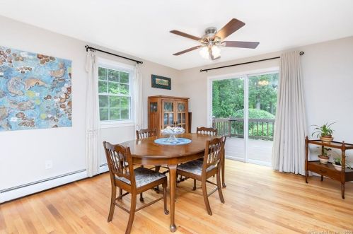 51 Pioneer Dr, Windsor CT exterior