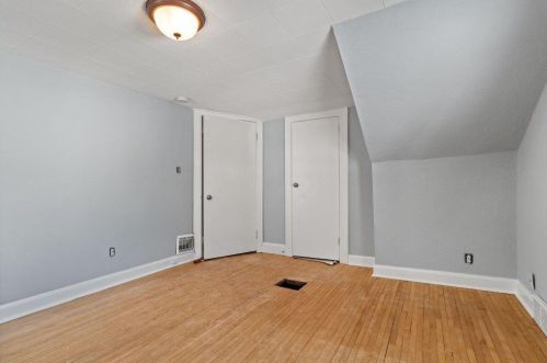 1415 Hazel St, Saint Paul MN 55119-4219 exterior