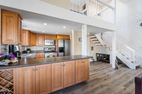 4534 Ln Brea St, Oxnard CA 93035-3931 exterior