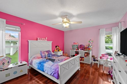 2700 41st St, Boca Raton FL  33434-5842 exterior