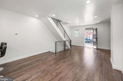 2267 Cambria St, Philadelphia PA 19134-4232 exterior