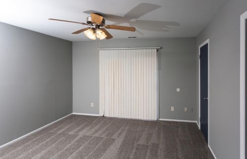 355 60th Dr, Gary IN  46410-3011 exterior