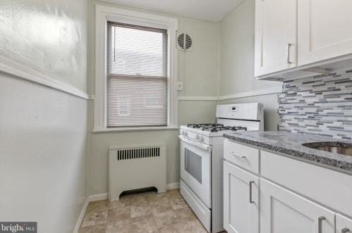 4021 Marple St, Philadelphia PA 19136-3715 exterior