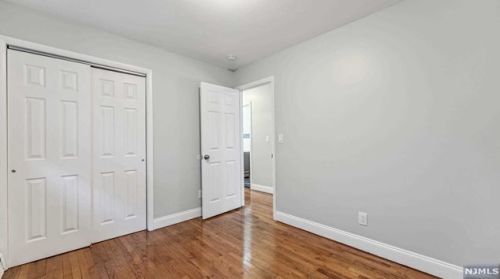 504 St, Union City NJ 07087-2804 exterior