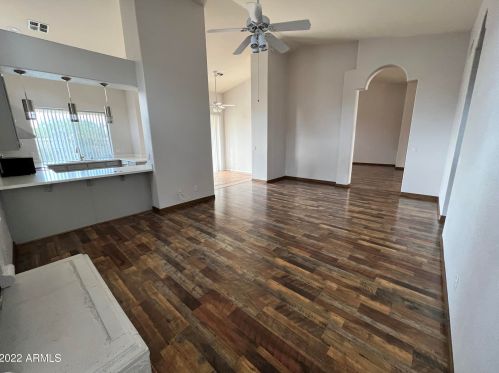 710 Aspen Dr, Chandler AZ  85226-1896 exterior