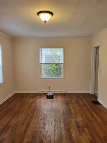 1028 Palmer Ave, Kalamazoo, MI 49001-3852