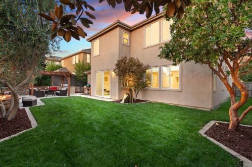 3124 Aldridge Way, Folsom CA  95762-9513 exterior