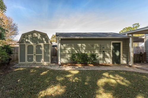 206 Cayuga St, Tampa FL 33603-4166 exterior