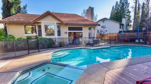 120 Seergreen Way, Folsom CA  95630-5527 exterior