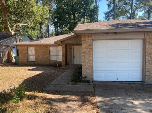 1610 Hazelwood St, Conroe, TX 77301-4069