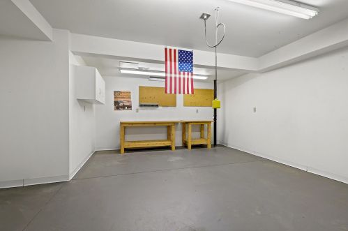 2418 Risch Ln, Manitowoc WI 54220-1190 exterior