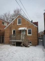 8810 Cornell Ave, Chicago, IL 60617-2801