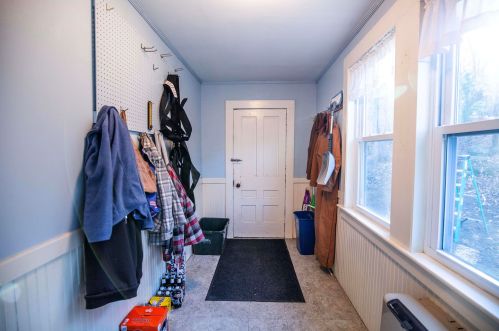 56 Walker St, Concord NH  03301-3162 exterior