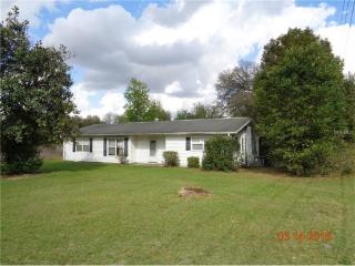 7010 16th St, Zephyrhills, FL 33540-1005