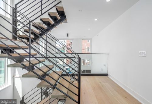 2612 Hagert St, Philadelphia PA 19125-1209 exterior