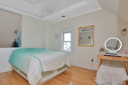 91 Amherst Rd, Valley Stream NY 11581-3314 exterior