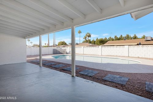 1132 Linda Ln, Chandler AZ 85226-1649 exterior