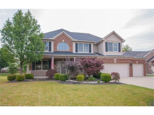 15271 Scarlet Oak Trl, Cleveland OH  44149-4880 exterior